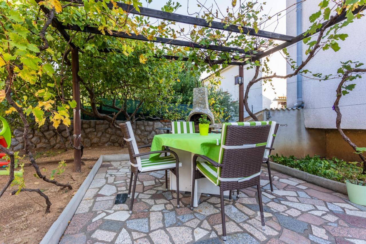 Apartmani Velnic 2 Baška Eksteriør billede