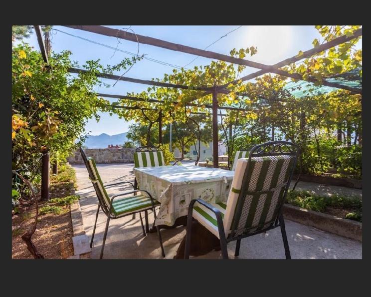 Apartmani Velnic 2 Baška Eksteriør billede